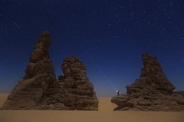 Stargazing in the Desert from Riyadh with Dinner - Photo 1 of 8